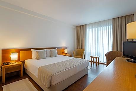 Superior Double Room with Land View