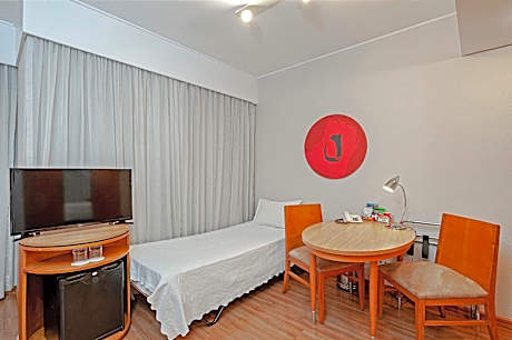 Luxury Triple Room