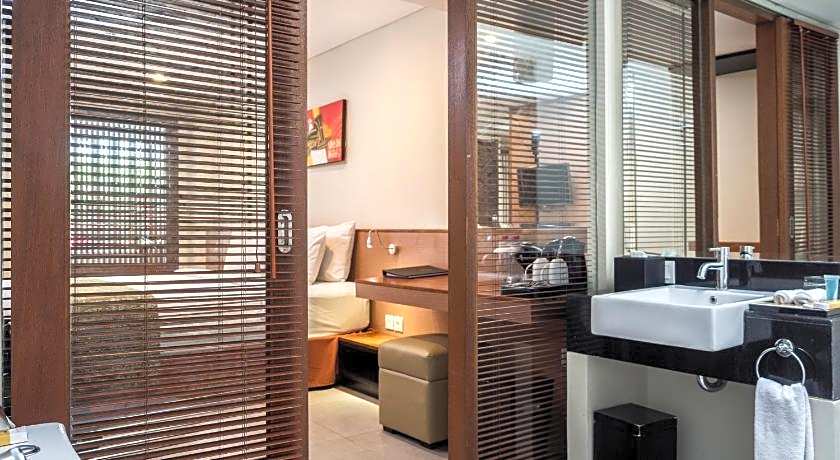 Hotel Dafam Savvoya Seminyak