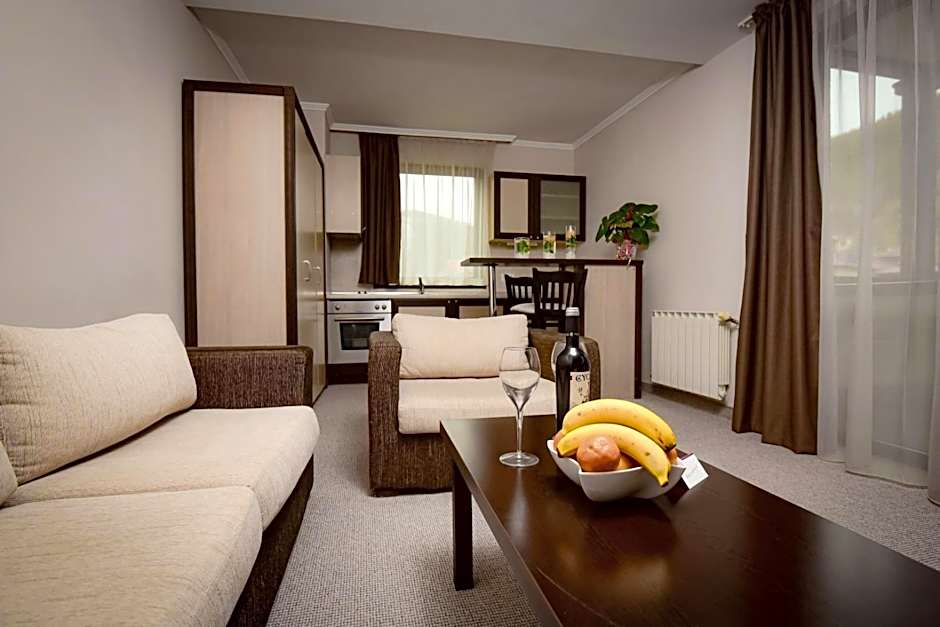 Rhodopi Home Hotel Chepelare- Half Board & Wellness