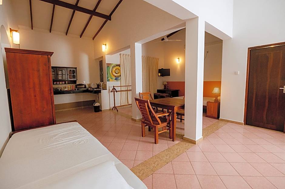 PRINCE BEACH HOTEL BENTOTA
