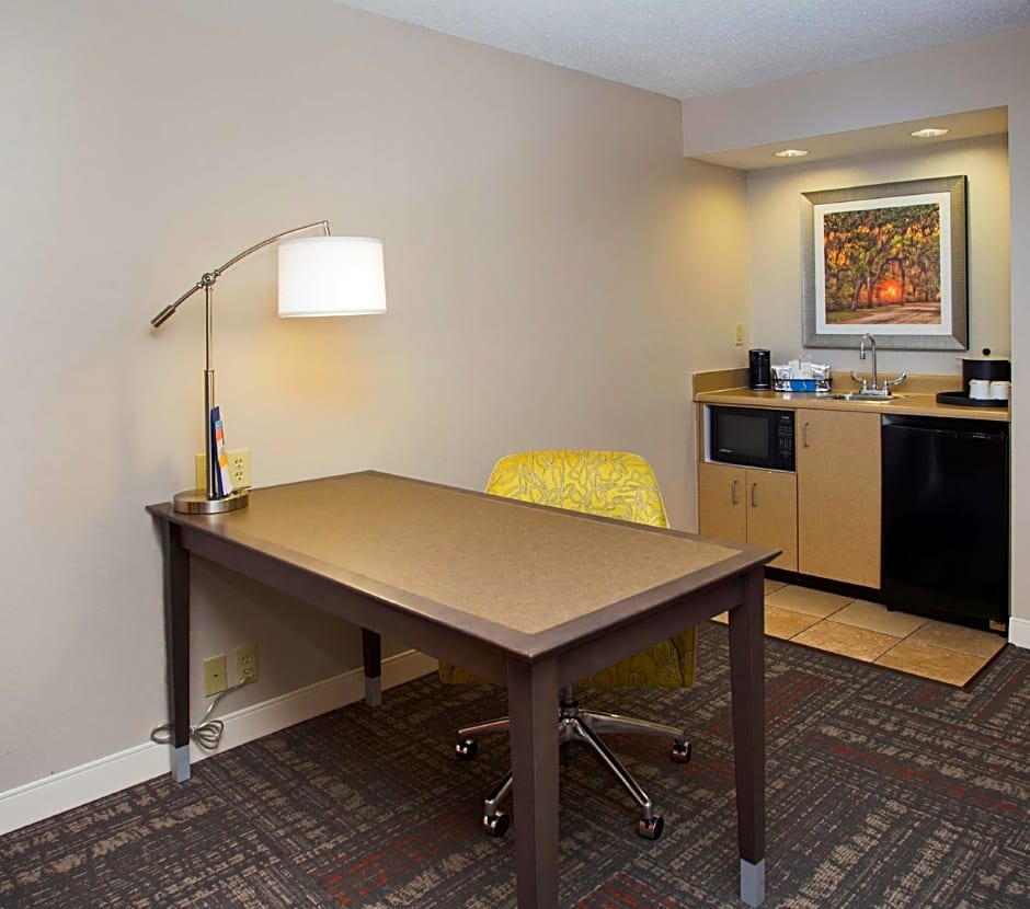 Hampton Inn By Hilton & Suites Valdosta/Conference Center