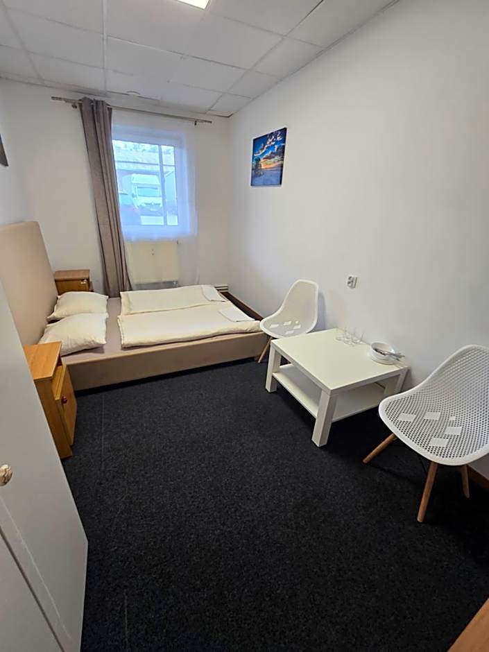 Hostel Krośnieńska 12