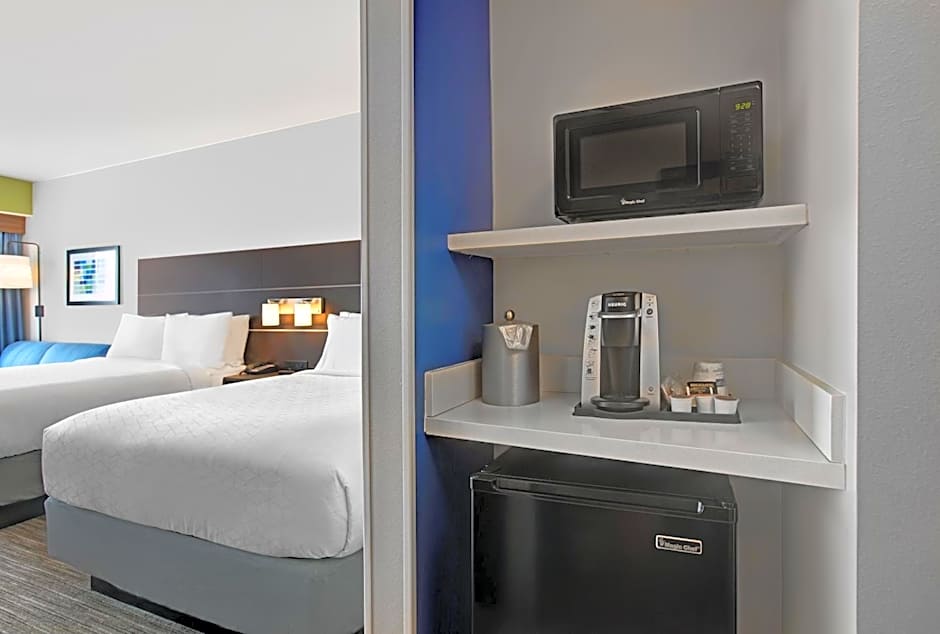 Photo 1 of 7 of Deluxe Suite