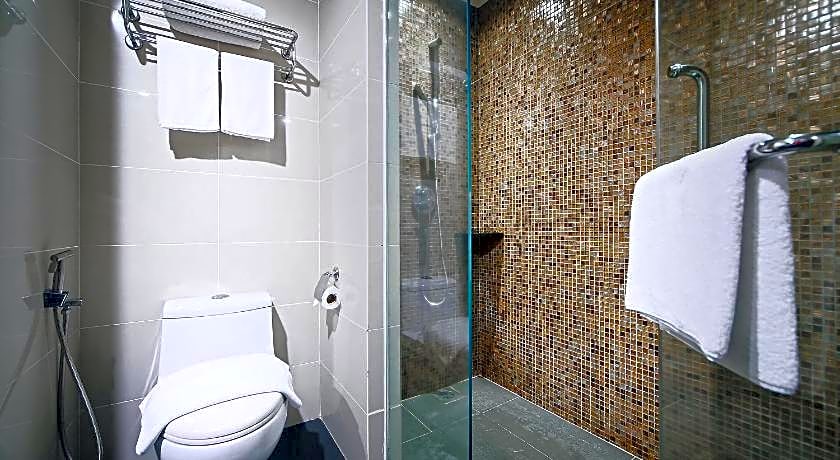 Hotel Sixty3