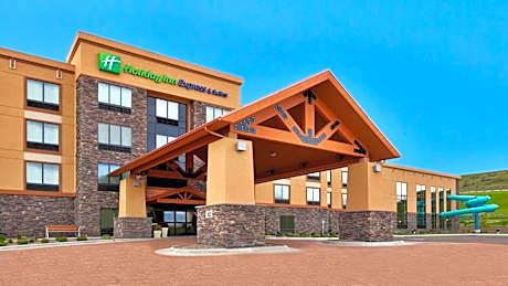Holiday Inn Express and Suites Great Falls By IHG