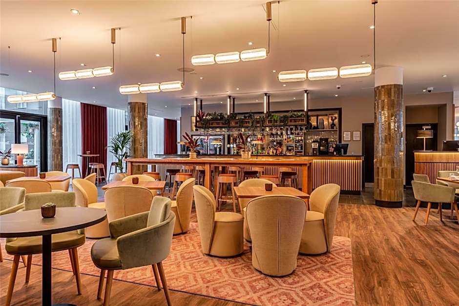 Radisson Hotel Manchester City Centre, A Verified Net Zero Hotel