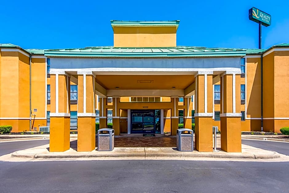 Quality Suites Maumelle - Little Rock Northwest