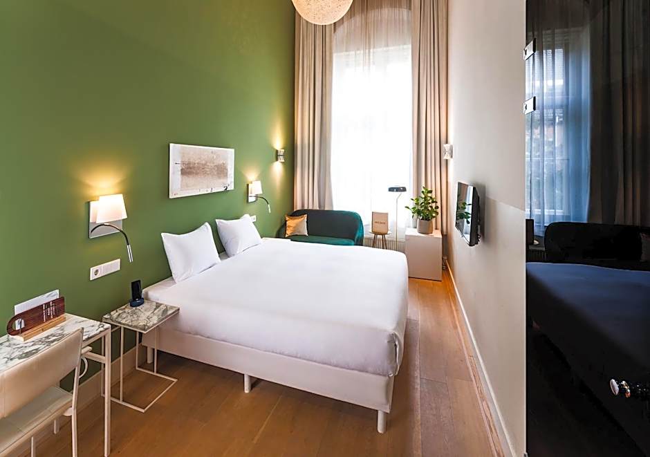 Photo 1 of 6 of Classic 1 Double Bed or 2 Beds