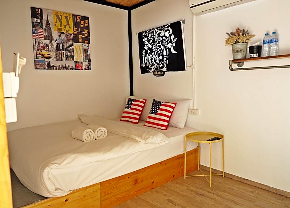 Sweet Box Bed and Breakfast