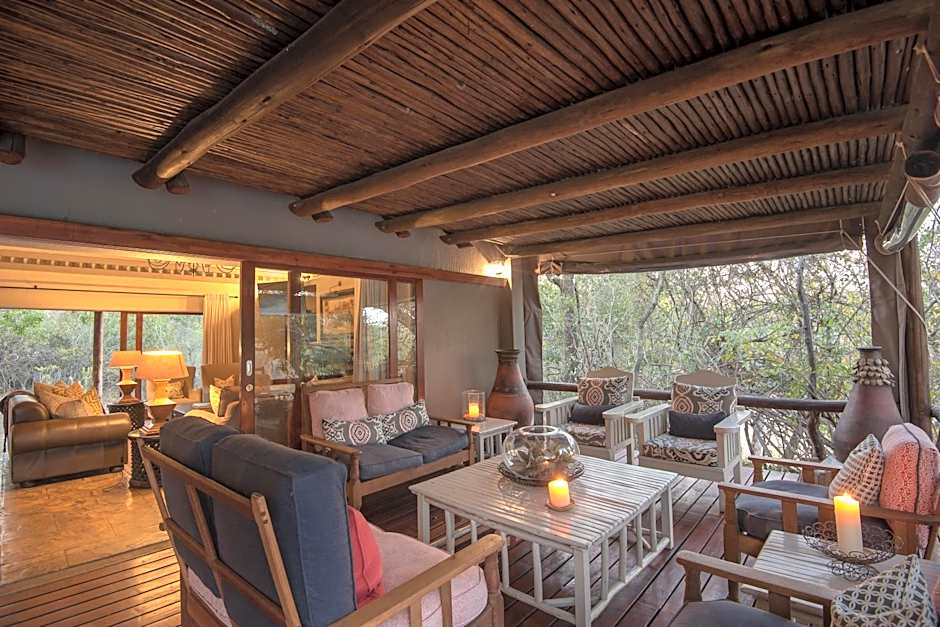 Waterbuck Game Lodge Thornybush Nature Reserve