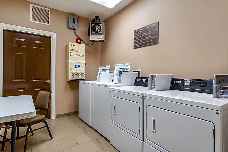 Comfort Inn Airport