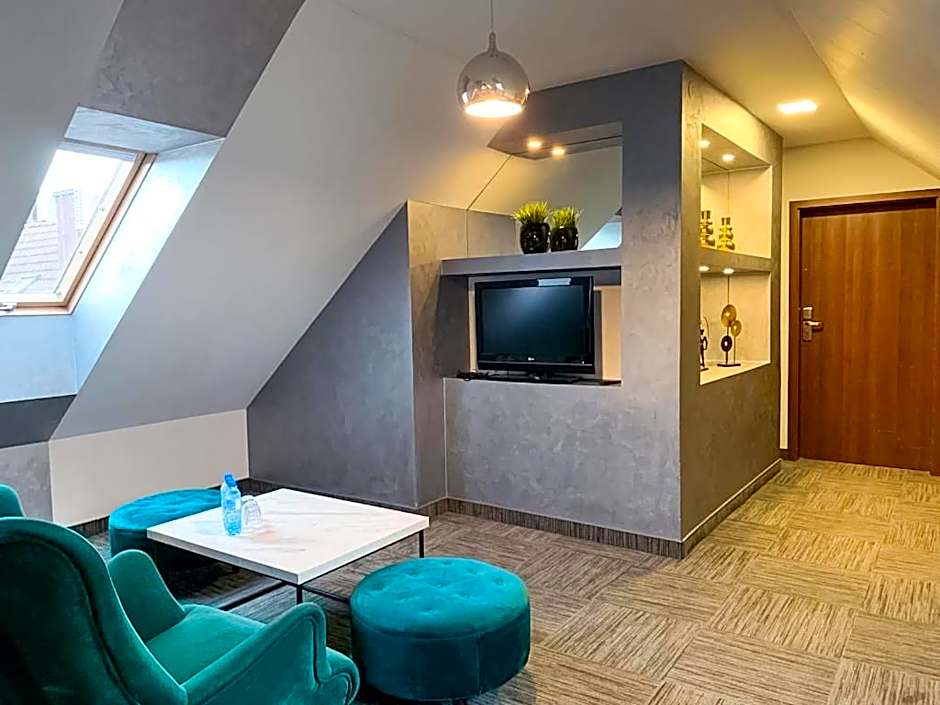 Hotel Fero Express POKOJE KLIMATYZOWANE AC