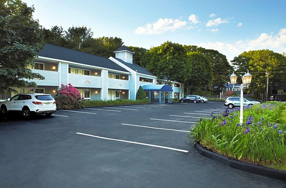 The Lodge at Turbat's Creek