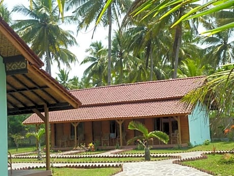 Java Lagoon Hotel