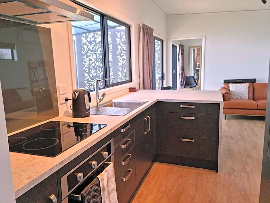 Mangorei Heights - New Plymouth