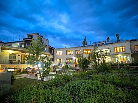 Sia La Guest House