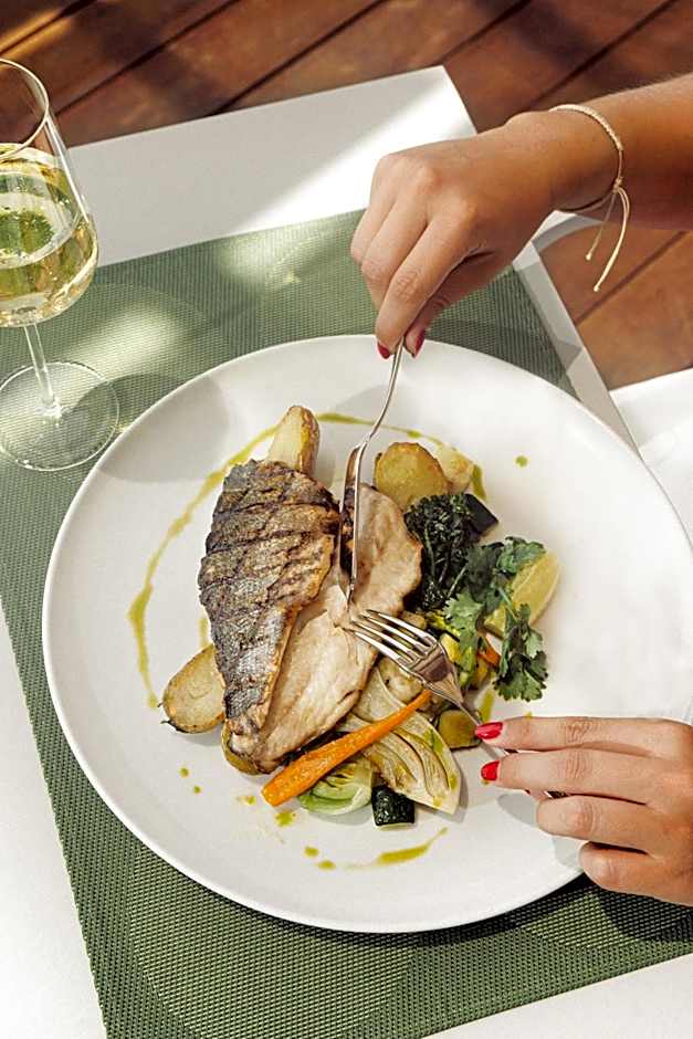 Palmares Signature Apartments