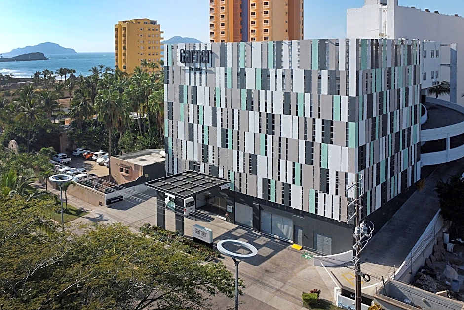 Garner Hotel Mazatlan Beach