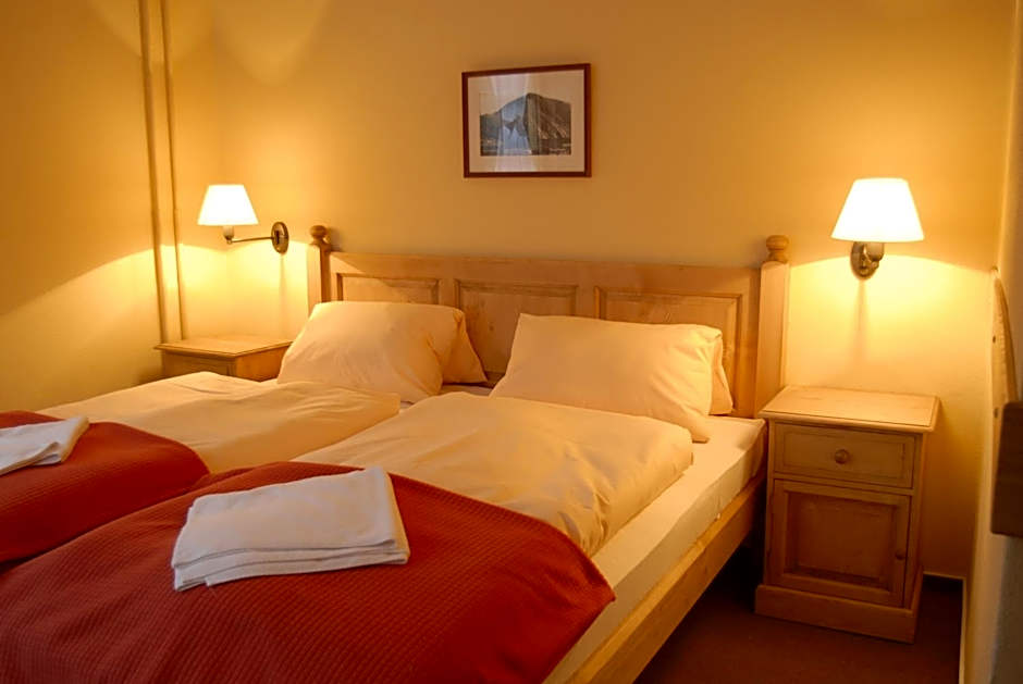 Alpský Hotel
