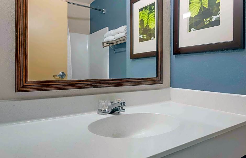 Extended Stay America Suites - Fort Wayne - South