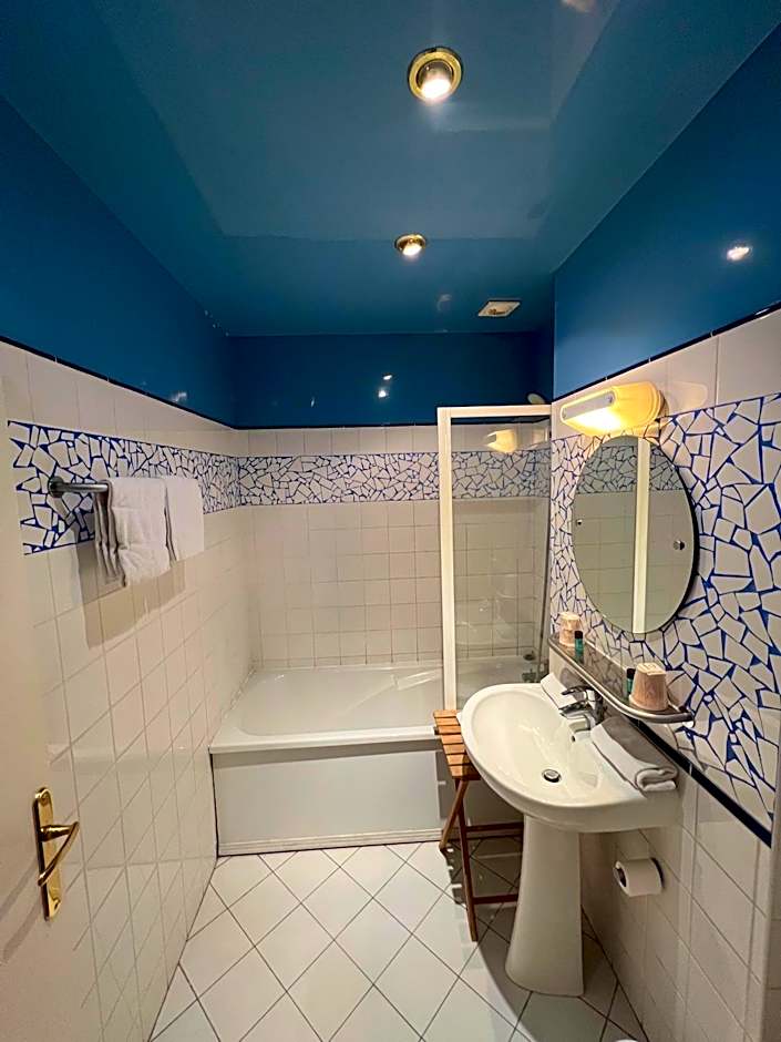 LOGIS Hotel & Restaurant - Les Bords de Seine