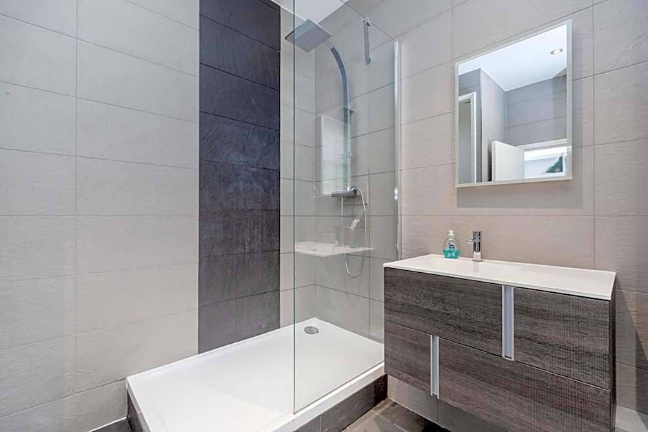 Hyde Park Rooms & Apartments