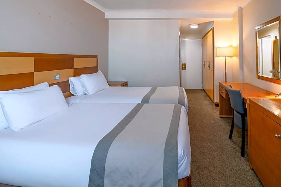 Photo 1 of 9 of 2 Beds, Partial Sea View