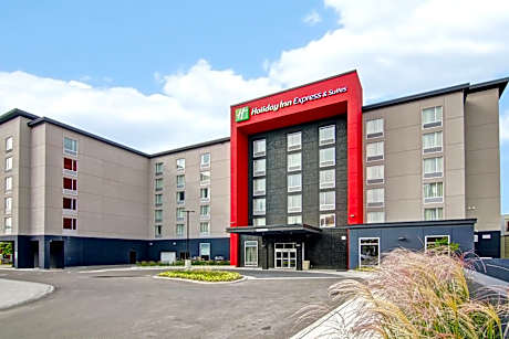 Holiday Inn Express & Suites Oshawa Downtown By IHG