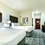 Cobblestone Hotel & Suites - Cozad
