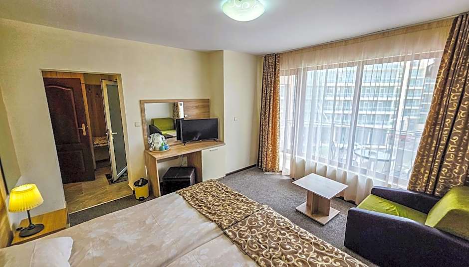 Friends Family Hotel