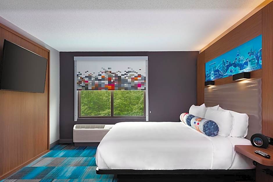 Aloft Columbia Harbison