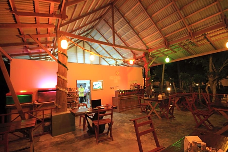 Aonang Lake Side Bungalow
