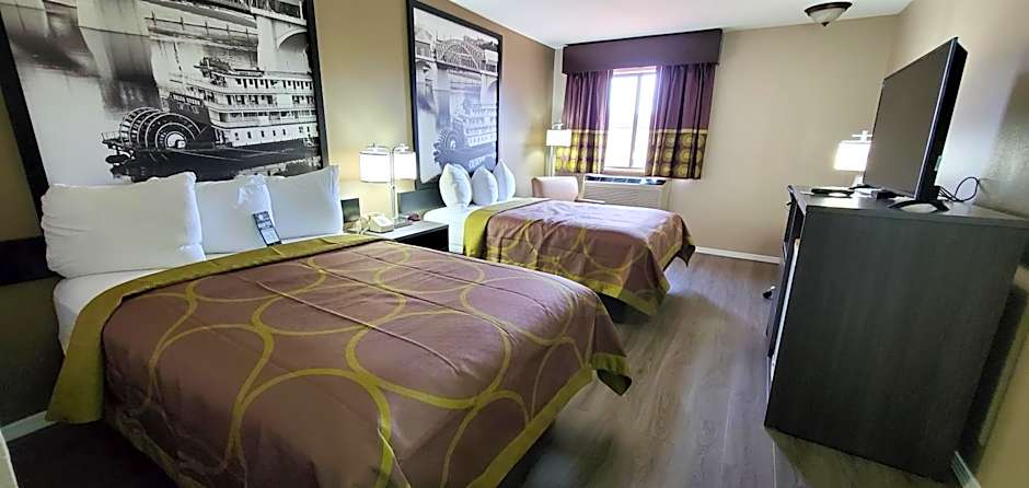 Super 8 by Wyndham Paris