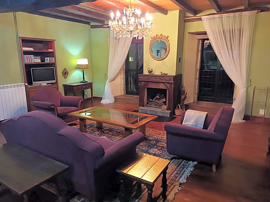 Palacio de Cantiz "Reserva de Ancares"