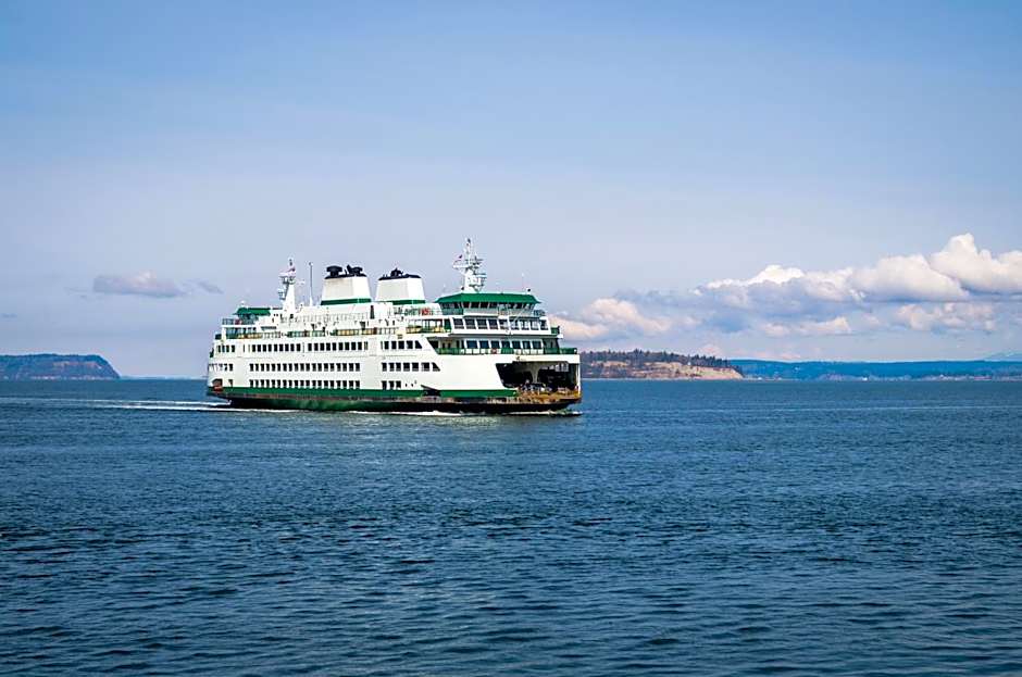 Silver Cloud Inn-Tacoma Waterfront