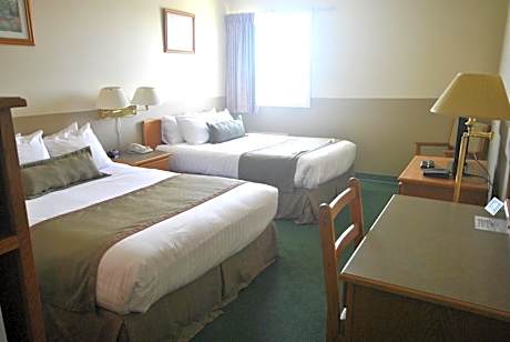 Queen Room with Two Queen Beds