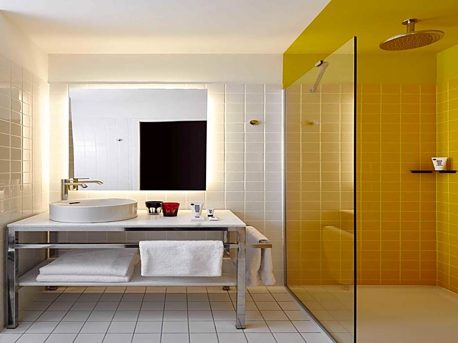 Mama Shelter Paris La Defense