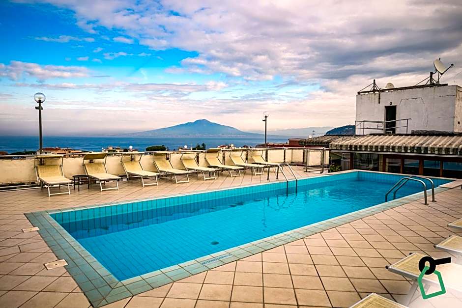 HOTIDAY Room Collection - Sorrento