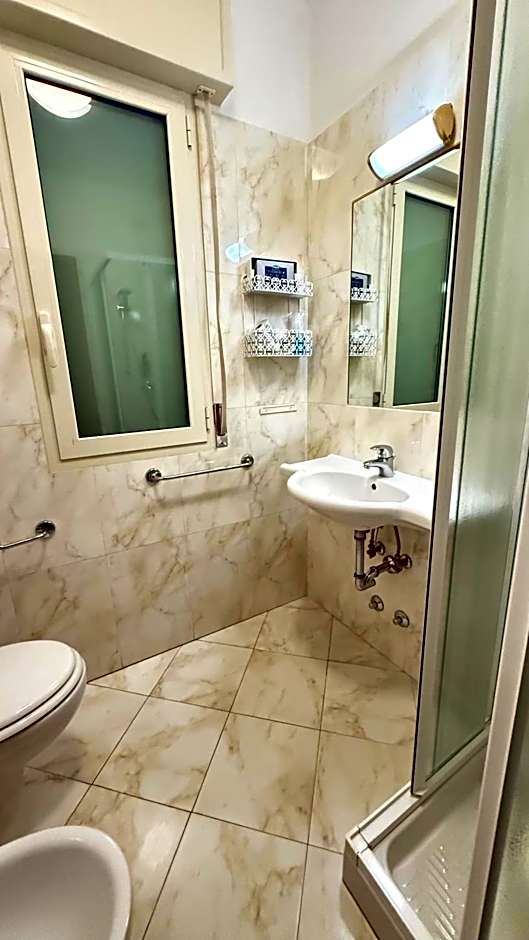 Hotel Ariella