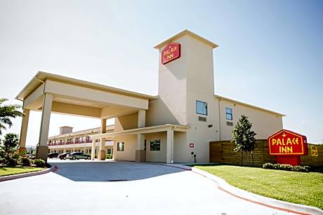 Palace Inn 290 & Jones Rd