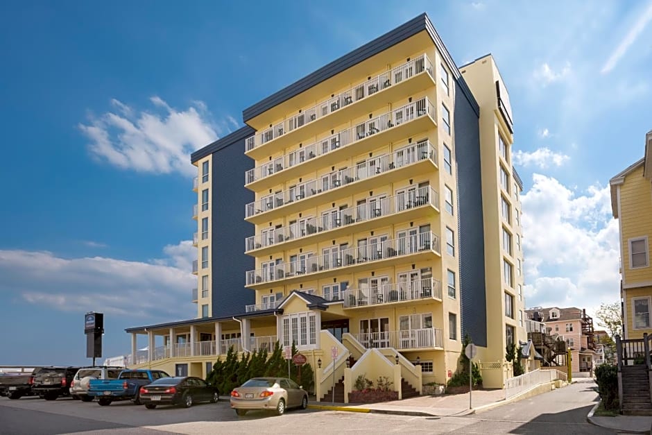 Howard Johnson Plaza Hotel by Wyndham Ocean City Oceanfront