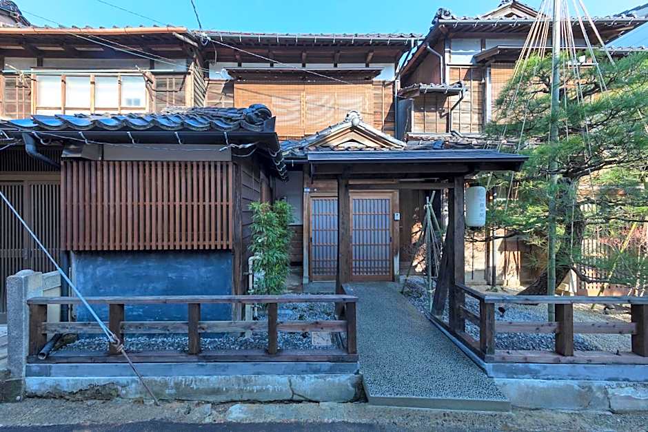 Hikoso-machi Gin no Ma