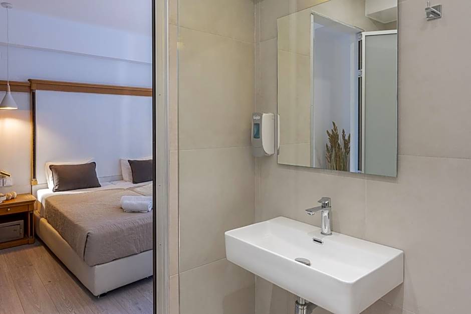 W Suites by Estia