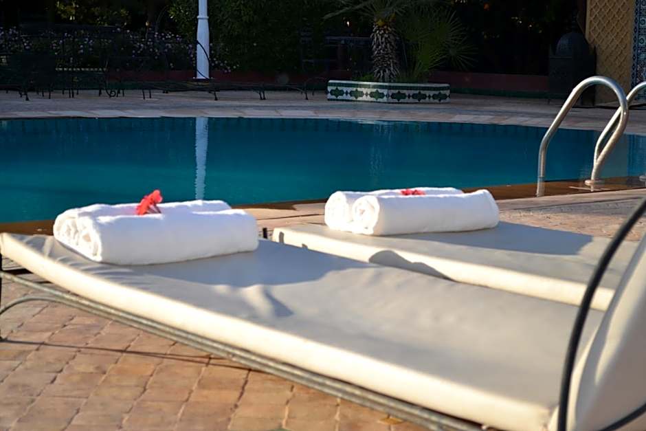 Hotel Riad L' Arganier D' Or