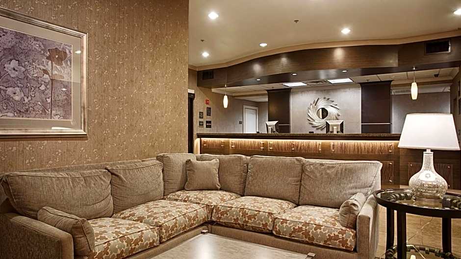 Best Western Plus Texarkana Inn & Suites