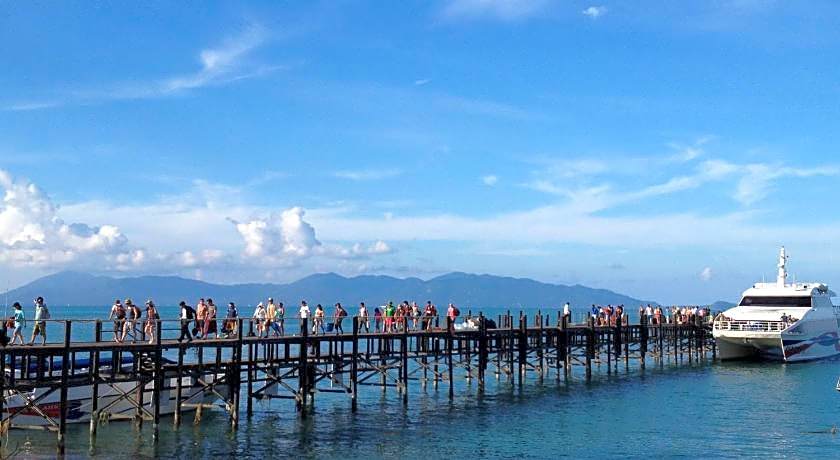 Harry's bungalow & Restaurant