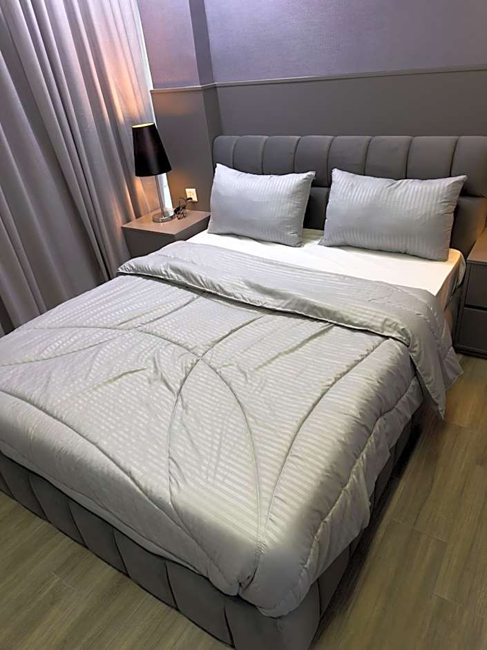 7Boys Hotel
