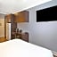 Hotel Chicago West Loop, SureStay Collection by Best Western