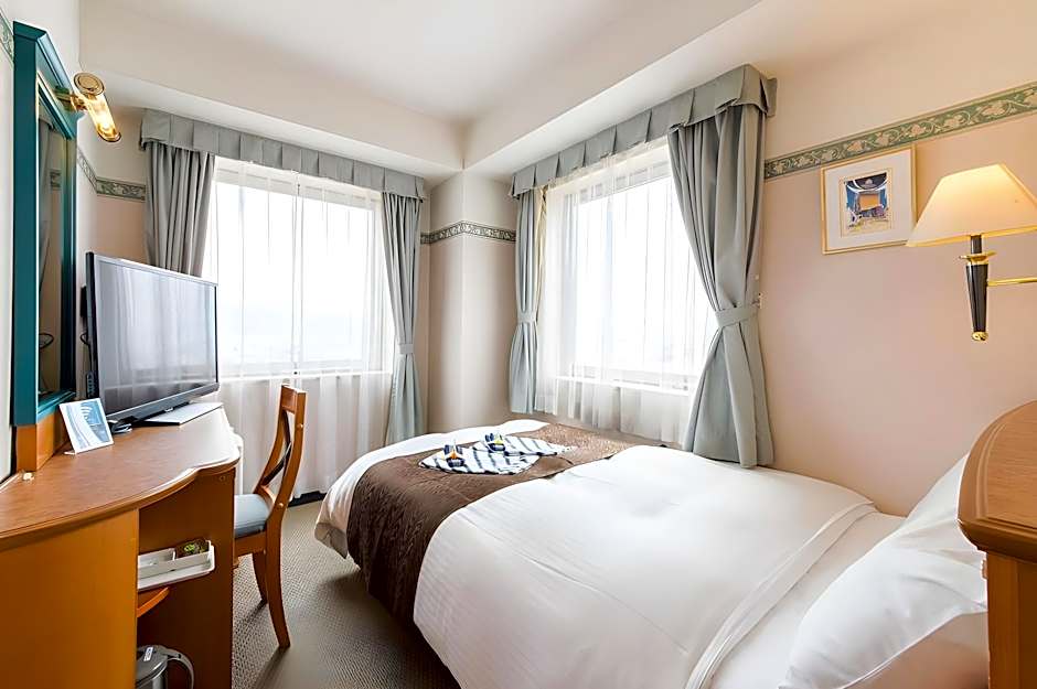 Apa Hotel Fukui-Katamachi